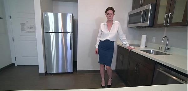  My MILF stepmom Olive Glass helped me to last longer by sucking and fucking